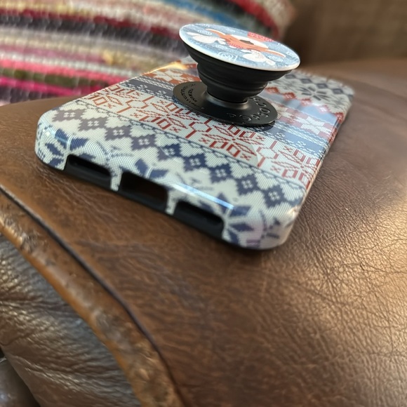 Christmas iPhone 12 Pro phone case - Picture 5 of 6